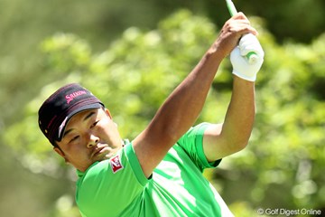 小田孔明はショットが冴えわたり急浮上。持