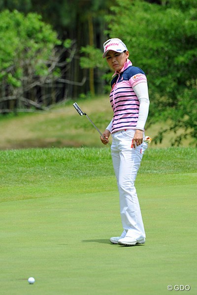 横峯さくらプロ着用 ルコックゴルフウェア 横峯さくらが辛くも逃げ切り、今季4勝目！ 【国内女子ツアー