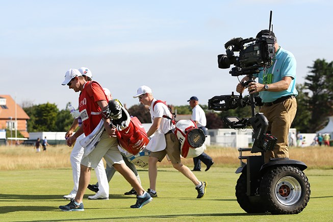 テレビクルー御用達の乗り物 14年 全英オープン 初日 テレビクルー フォトギャラリー Gdo