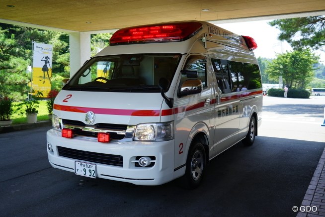 2014年 センチュリー21レディス 2日目 救急車