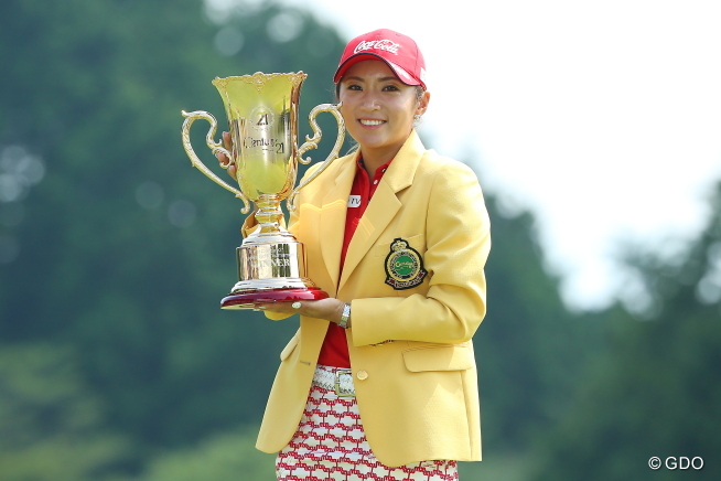 初代優勝者はイ・ボミ！ 逆転で今季2勝目