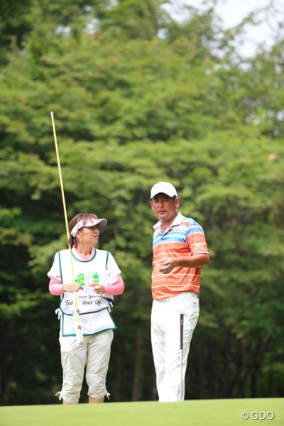 2014年 ダンロップ・スリクソン福島オープンゴルフトーナメント 2日目 高橋竜彦 牛渡葉月 初日にウェイティング1番手からのタナボタ出場から、上位で決勝ラウンドへ