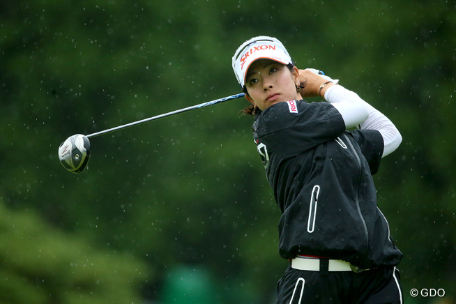 森田理香子が3打差リードで最終日へ！ 上田桃子が2位追走