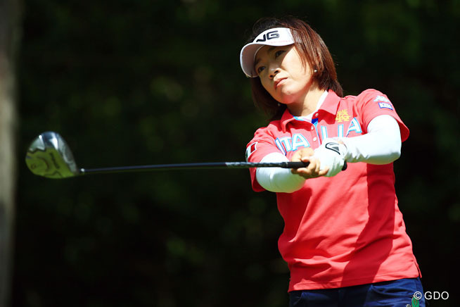 大山志保がぶっちぎりの独走 6打差16アンダーで優勝へ王手