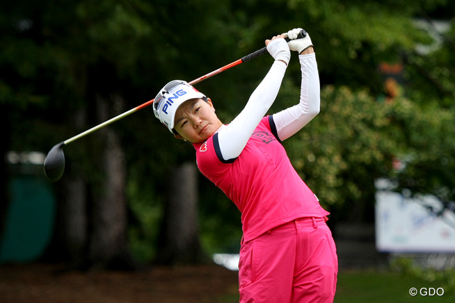 ＜初日＞上原彩子が4位発進！ 宮里美香12位、首位にルイスら