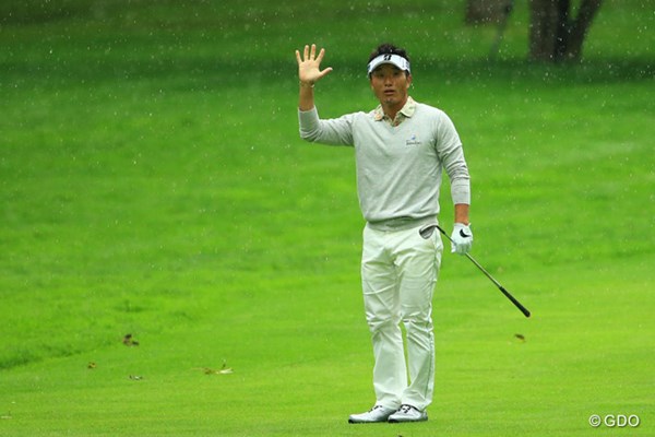 2014年 ANAオープンゴルフトーナメント 3日目 宮本勝昌 打った自分もびっくり  17番でチップインイーグルを決めた宮本勝昌