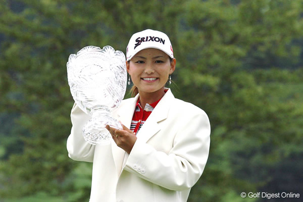 さくらが上田桃子をプレーオフで制し、今季3勝目を達成！【国内女子ツアー LPGA】｜GDO ゴルフダイジェスト・オンライン