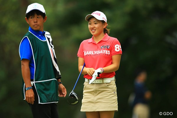 2014年 日本女子オープンゴルフ選手権競技 初日 永井花奈 会心のプレーに笑顔もこぼれる。注目アマ勢トップで初日を飛び出した永井花奈