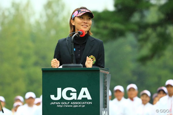 2014年 日本女子オープンゴルフ選手権競技 最終日 テレサ・ルー とても流暢な日本語でのウィナーズスピーチでした。