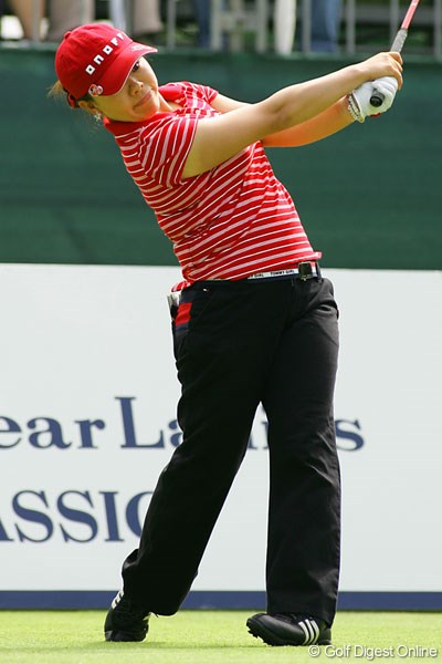 ツアー初勝利に近い存在である川原由維が2位タイにつけた