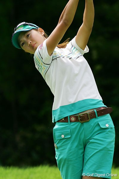上田桃子