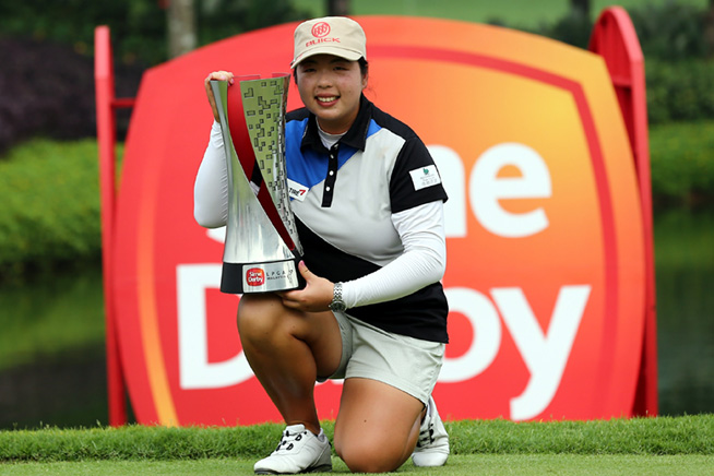 ＜前週＞上原彩子は初優勝ならず フォン・シャンシャンが逆転