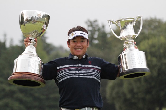 尾崎直道が三つ巴のプレーオフを4ホール目で制して優勝した（画像提供PGA） 2014年 第53回日本プロゴルフシニア選手権大会 住友商事・サミットカップ 最終日 尾崎直道
