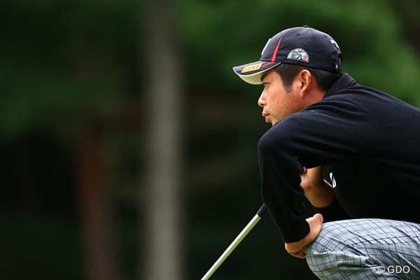 2014年 日本オープンゴルフ選手権競技 初日 池田勇太 ラインを読むのも真剣勝負