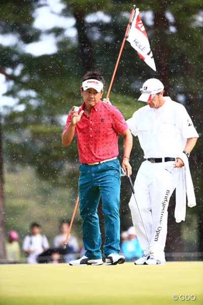 2014年 ブリヂストンオープンゴルフトーナメント 最終日 藤田寛之 スコア64で猛チャージ、一時は首位に並んで4勝目かと・・・