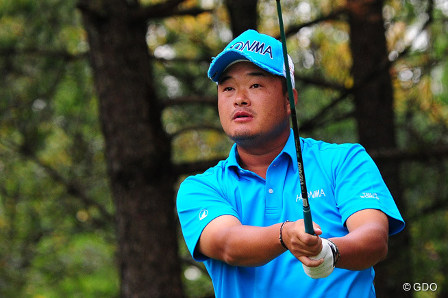 ＜速報＞6バーディの小田孔明が2位浮上 1打差首位にイ・キョンフン