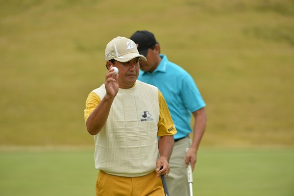 PGA会長、倉本昌弘が通算11アンダーとし、単独首位で決勝ラウンドを迎える ※写真提供：JG A