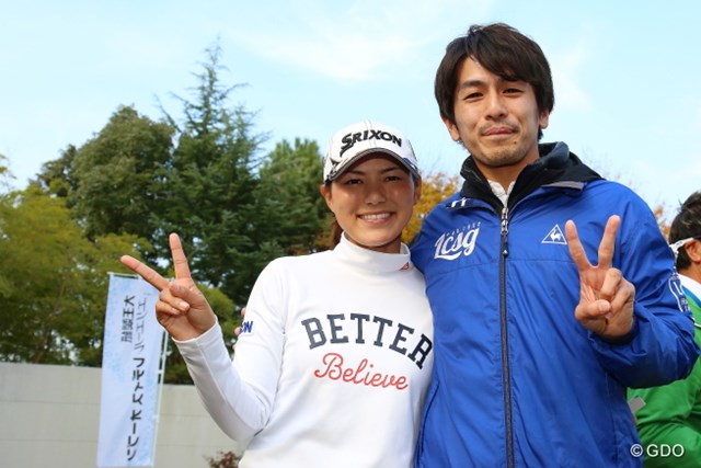 横峯さくら 夫に 逆ギレ しながらも 最後は泣いた 笑った 国内女子ツアー Lpga Gdo ゴルフダイジェスト オンライン