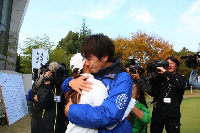 2014年 大王製紙エリエールレディスオープン 最終日 横峯夫妻