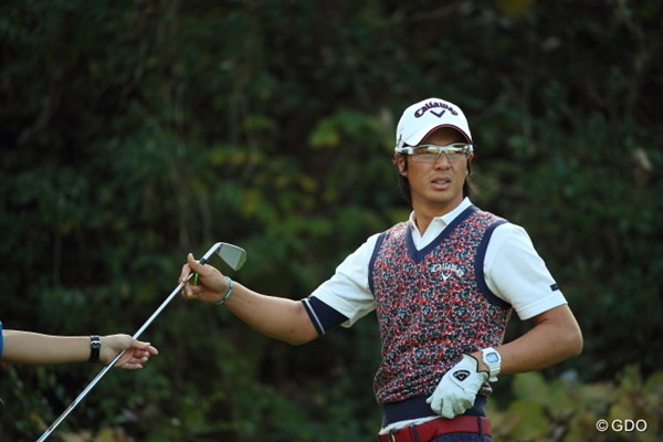 2014年 カシオワールドオープンゴルフトーナメント 2日目 石川遼 もちろん写真に写る左手ちゃんは…。