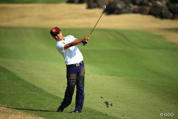 2014年 カシオワールドオープンゴルフトーナメント 3日目 片山晋呉 腕は全く使ってない。