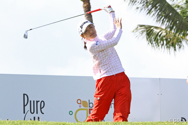 「すごく残念」 横峯さくら、今季初戦で予選落ち濃厚