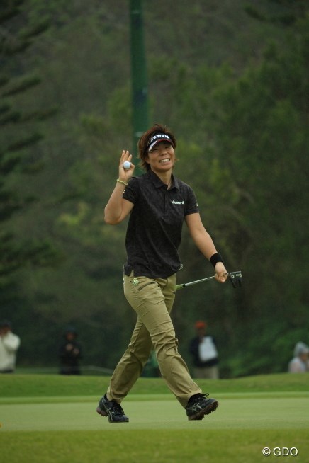 2015年 ダイキンオーキッドレディス 2日目 穴井詩