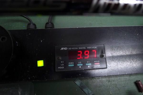 マーク試打 藤倉ゴム工業 PLATINUM Speeder センターフレックス値は3.97と、それほど高くない分タイミングも取りやすいだろう。