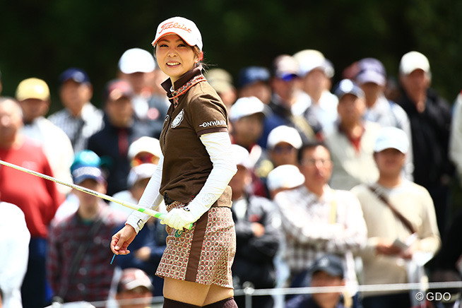 菊地絵理香が値千金イーグルで初Vへ前進 地元熊本の上田桃子が4位に浮上