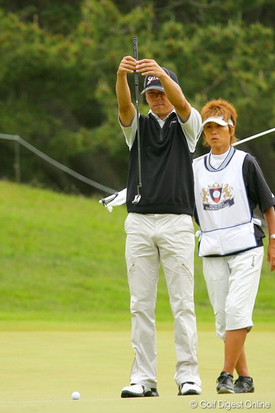 三菱ダイヤモンドカップゴルフ初日 広田悟 同じ会場で行われた2007年大会で2位タイの広田悟が、相性抜群の首位タイ発進！