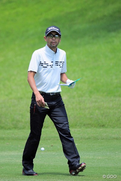 2015年 関西オープンゴルフ選手権競技 初日 藤田大 ず～っと以前は、ゴルフ雑誌の編集者やったと記憶してますが、こちらの世界でも活躍しておられるようで…。5位タイ