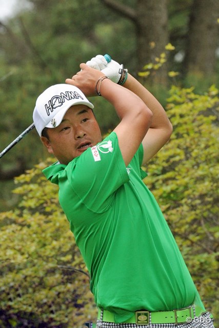 前年覇者が意地の 64 小田孔明を目覚めさせた妻の一声 国内男子ツアー Jgto Gdo ゴルフダイジェスト オンライン