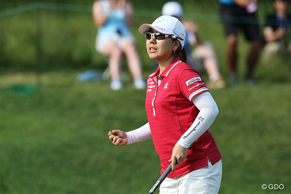 2015年 KPMG女子PGA選手権 2日目 宮里美香 6番で10mのバーディパットをねじ込んだ宮里美香は力強いガッツポーズ！