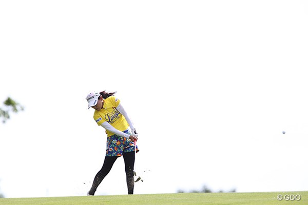 2015年 KPMG女子PGA選手権 3日目 横峯さくら ショットを放つ横峯さくら  本日4アンダーで10位タイ。明日が楽しみです！