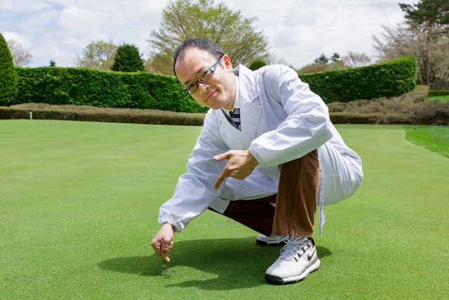 ゴルフ雑学 グリーンフォークの正しい使い方 S吉クンのゴルフ研究 Gdo ゴルフレッスン 練習