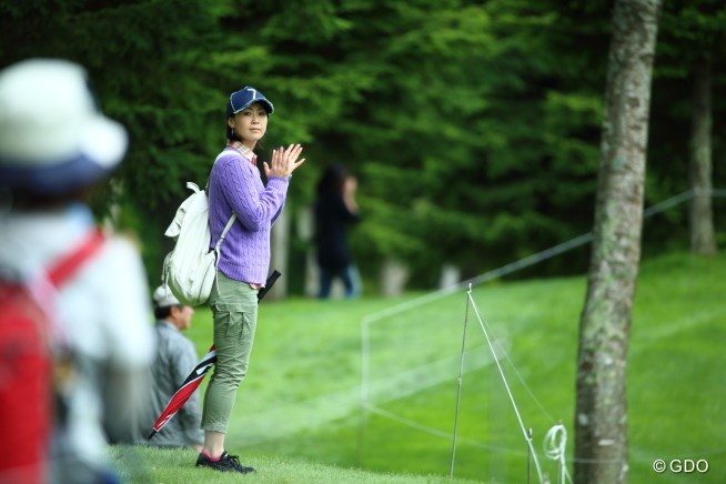 2015年 長嶋茂雄 INVITATIONAL セガサミーカップゴルフトーナメント 初日 古閑美保