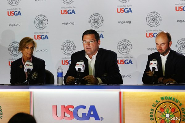 2015年 全米女子オープン 事前 USGA 大会前日に記者会見を行うUSGA