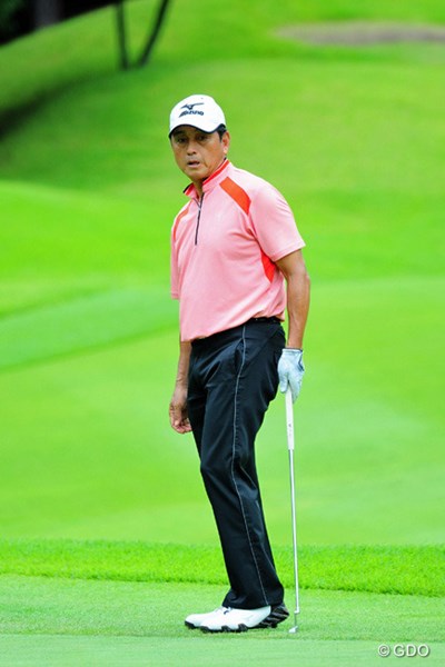 2015年 ミュゼプラチナムオープンゴルフトーナメント 初日 眞弓明信 ツアーデビュー戦初日は14オーバー「85」。最下位の滑り出しとなった眞弓明信