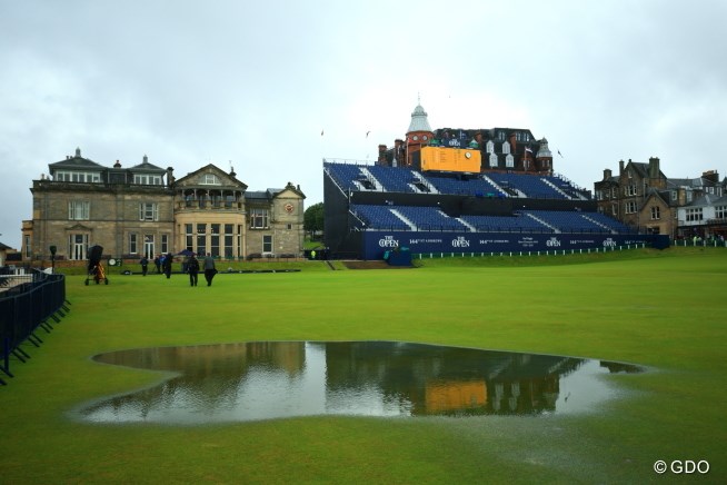 2015年 全英オープン 2日目 雨水