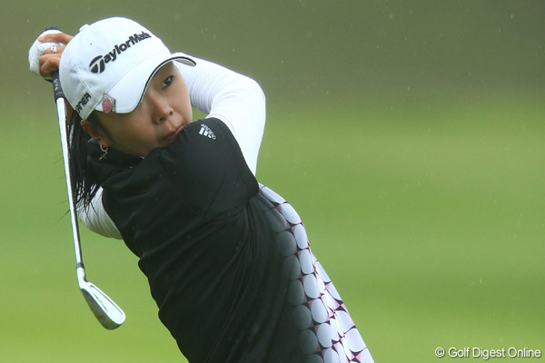 リゾートトラストレディス初日結果／波乱の幕開け！首位は三塚優子、有村智恵が粘って2位スタート