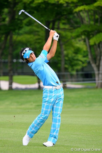2009年 日本プロゴルフ選手権 石川遼 練習ラウンドをこなす石川遼。500ヤード超えのパー4、飛距離のアドバンテージを活かせるか