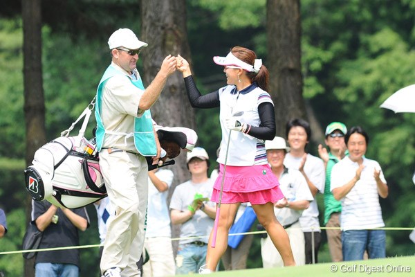 2009年 サントリーレディスオープンゴルフトーナメント 3日目 有村智恵