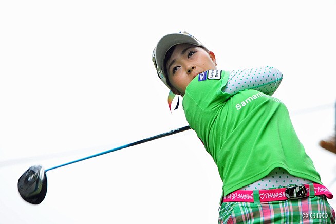 2015年 ゴルフ5レディス 初日 青木瀬令奈