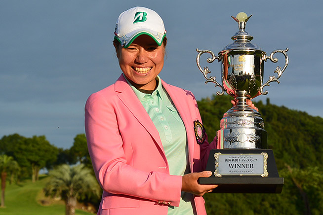 岡山絵里がプレーオフ制し優勝／ステップアップツアー