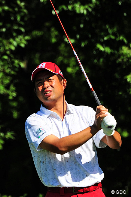 最終18番まで目が離せない！2度の池ポチャに泣いた池田勇太、3度目の正直なるか