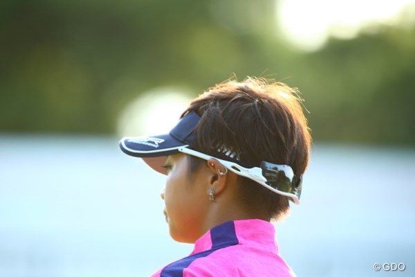 2015年 日本女子オープンゴルフ選手権競技 3日目 柏原明日架 私、後頭部にも目がついてます。