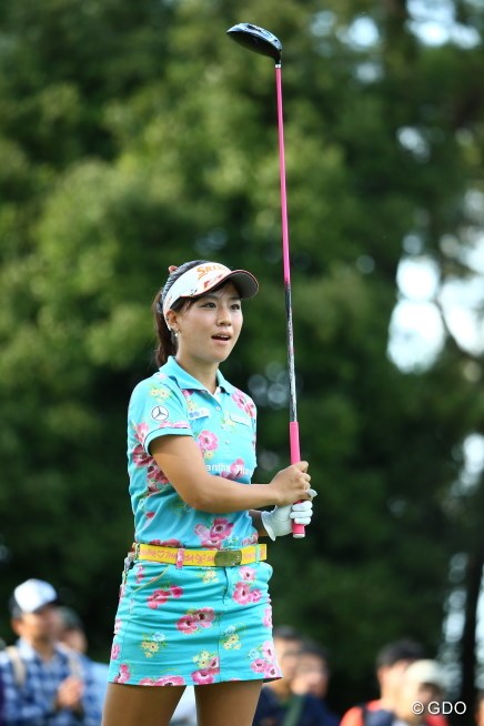 わたし可愛い女の子だからシャフトはピンクよー 15年 日本女子オープンゴルフ選手権競技 3日目 香妻琴乃 フォトギャラリー Gdo
