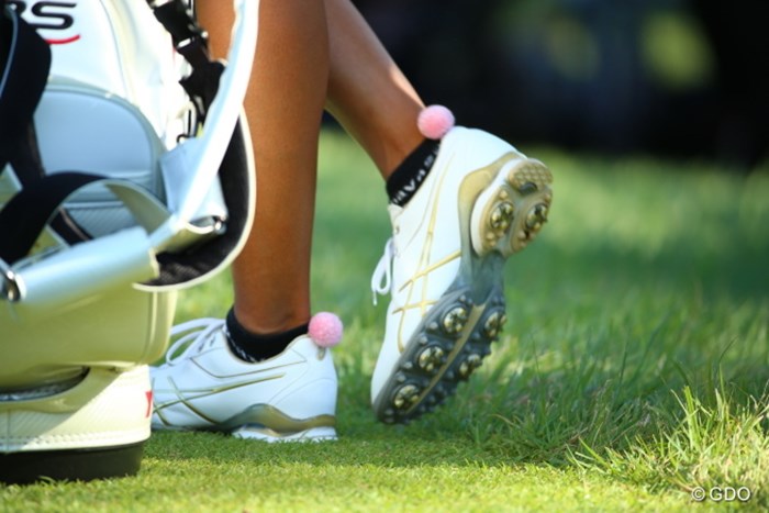 靴下のポンポコリンが可愛い。 2015年 日本女子オープンゴルフ選手権競技 3日目 原江里菜