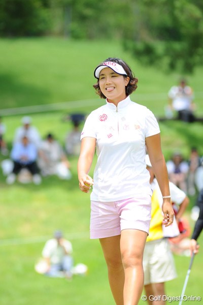 2009年 プロミスレディスゴルフトーナメント 最終日 全美貞 今週はホンマに笑顔満開でしたわ。なんかエエ話でもあるんかいな。6位T