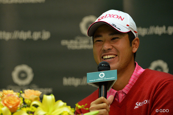 松山英樹が笑顔で連覇出陣へ 背中痛は「問題ない」